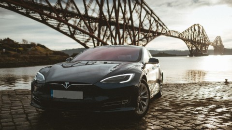 Discover Edinburgh in a Tesla