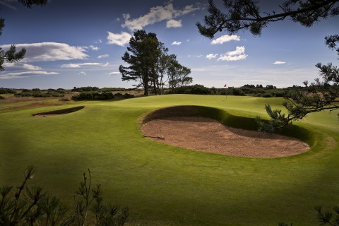 Carnoustie Country Golf Package