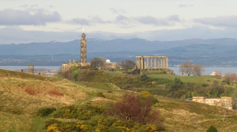Contrasts of Calton Hill walking tour