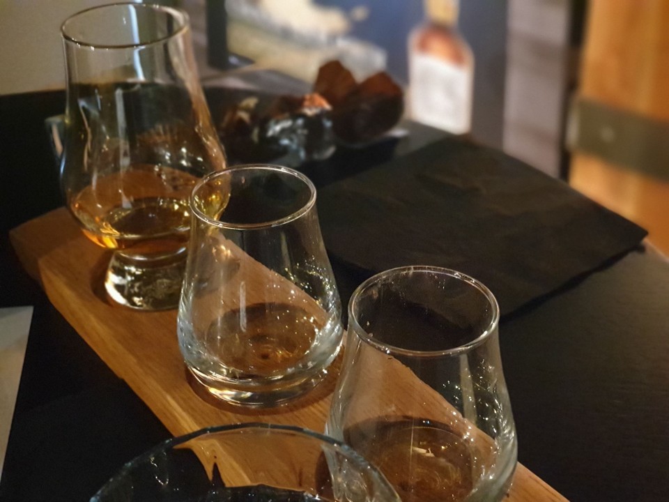 whiskey distillery tour inverness