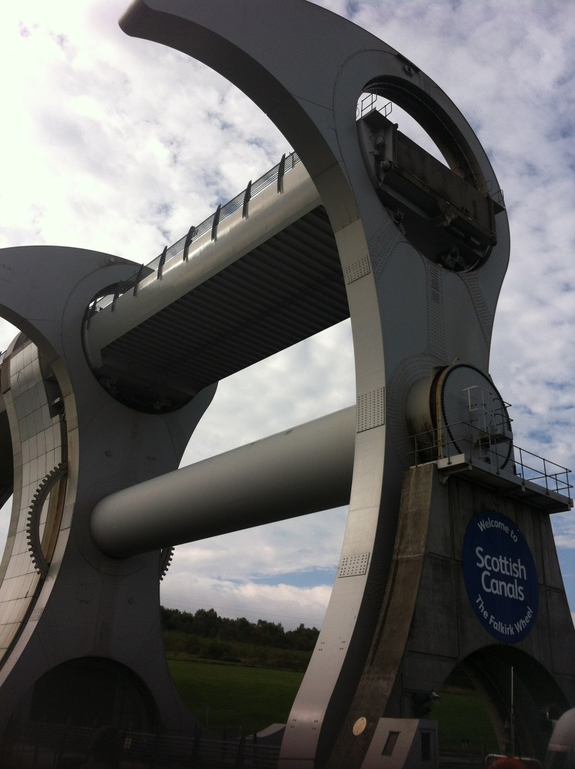 The Kelpies And Falkirk Wheel 