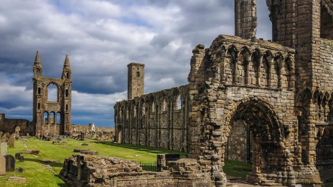 St Andrews Castle. Nature Walks & Dunfermline Abbey Day...