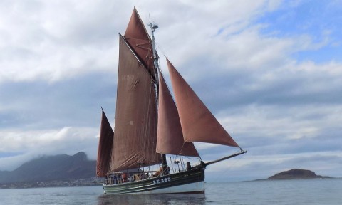 Portsoy - Scottish Traditional Boat Festival Trip