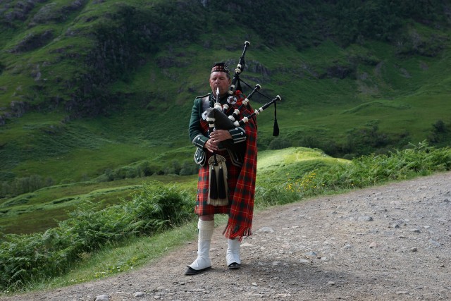 Eilean Donan Castle Tours & the Highlands of Scotland from Edinburgh ...